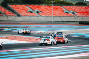 Voiture sur circuit Panther Pro
